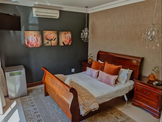 Potch Manor Guest House - 242750