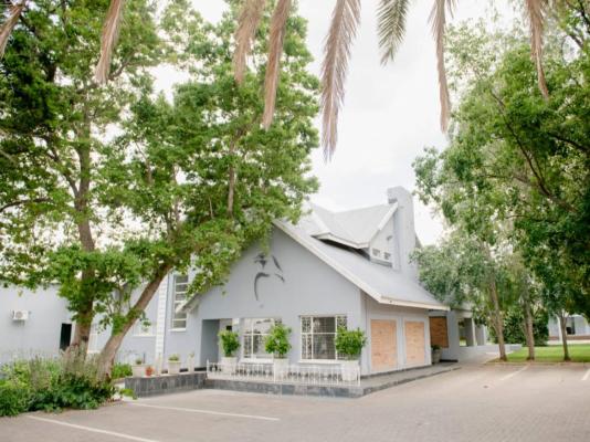 Bateleur Guesthouse - 242975