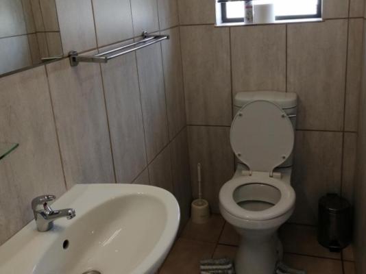 Twilight Inn - 243012