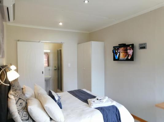 Twilight Inn - 243013