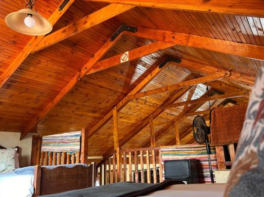 Cedarwood Guesthouse - 243023