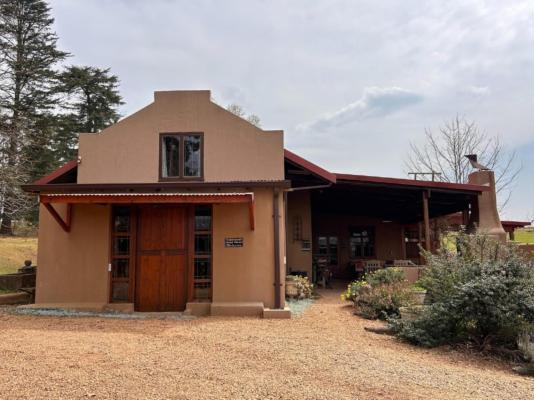 Cedarwood Guesthouse - 243043