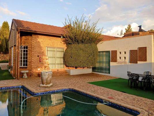 The Tier Guest Suites - 243059