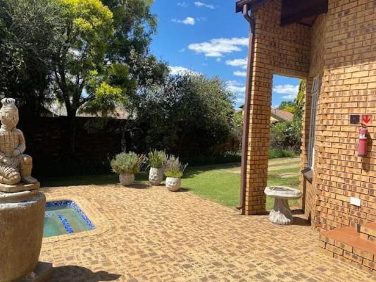 The Tier Guest Suites - 243061