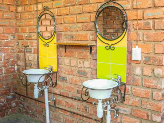 Otavi Vineyards Self-catering & Camping - 243212