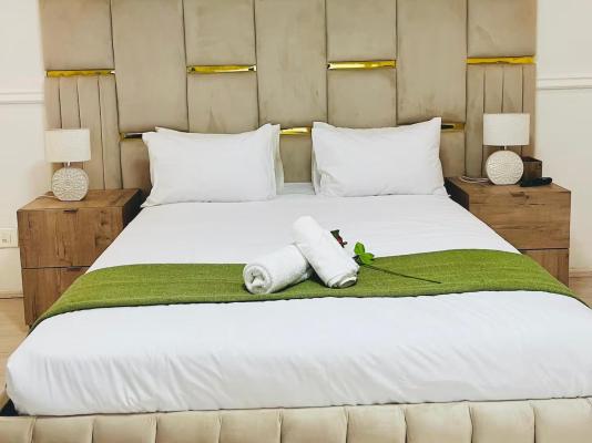 Nkhangfi Home - 243309