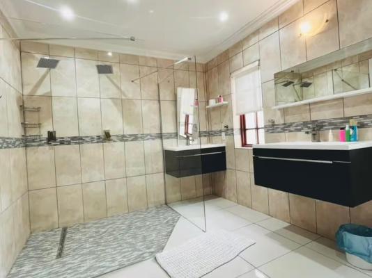 Nkhangfi Home - 243317