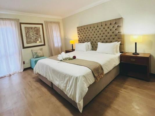 Nkhangfi Home - 243323