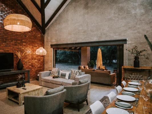 Rhino's Rest Private Luxury Villa - 243563