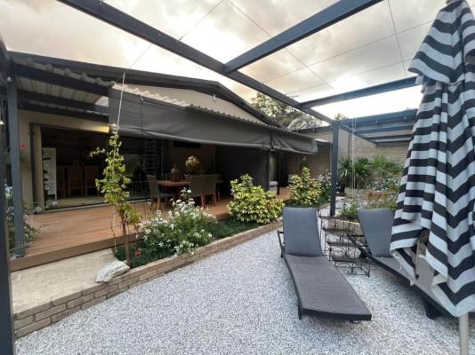 Plumbago Guest House - 243601