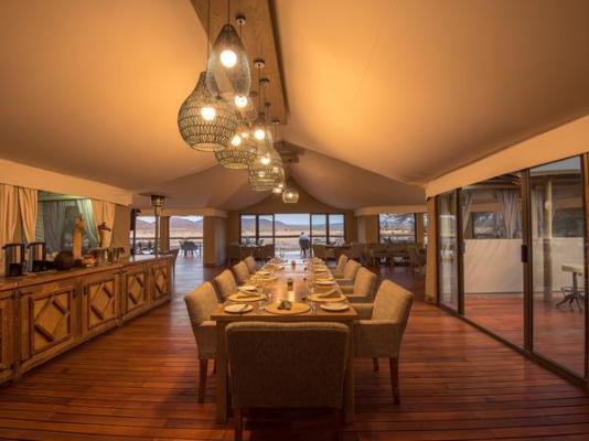 Tau Game Lodge - 243661