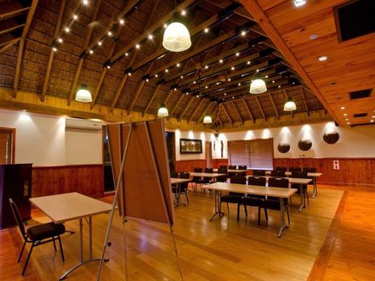 Tau Game Lodge - 243675