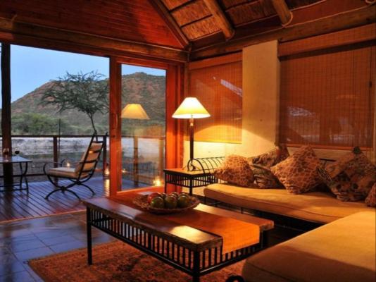 Tau Game Lodge - 243710