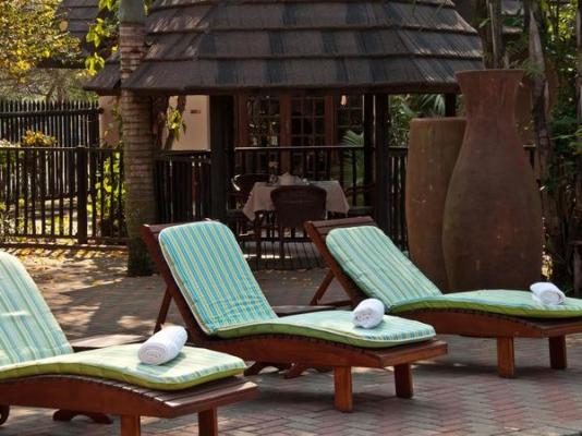 Woodpecker Inn - 243757