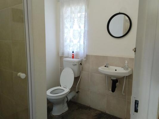 Room image 12