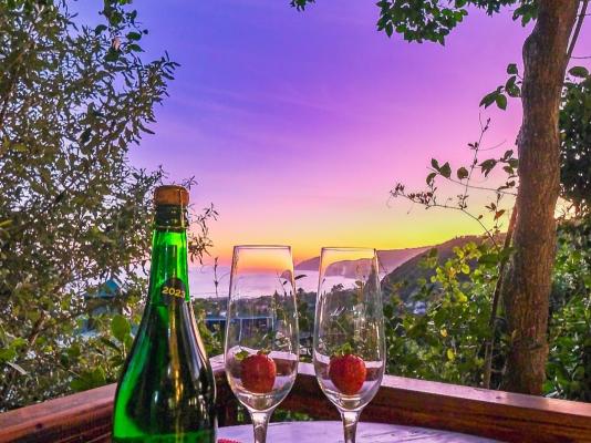 Under the Boardwalk Self Catering Studio - 244071