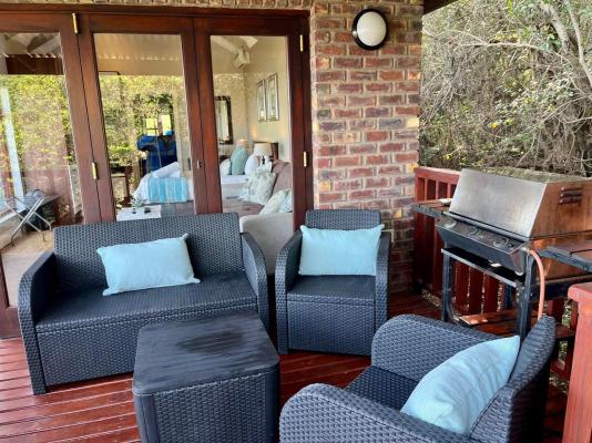 Under the Boardwalk Self Catering Studio - 244083