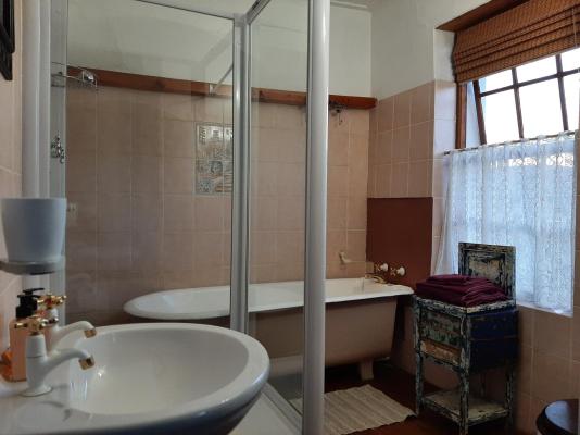 Karoo Life Bed & Breakfast - 244117