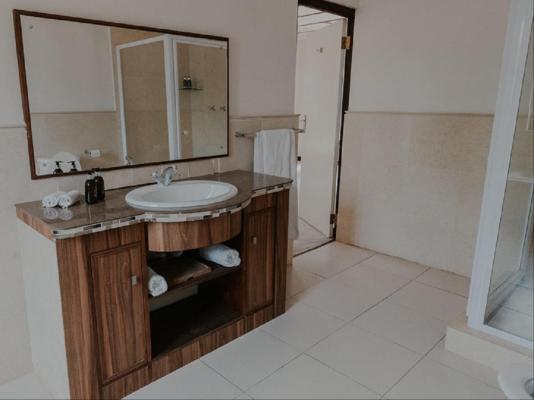 CANA Vineyard Guesthouse - 244161