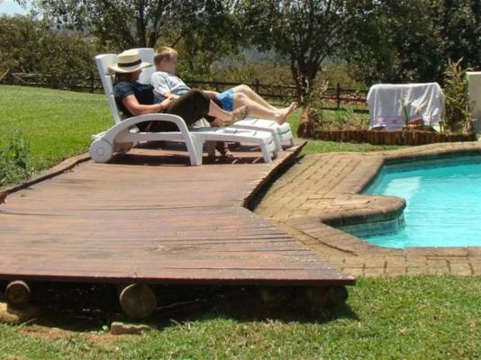 Mulberry Lane Suites & Tsanana Log Cabins - 244168