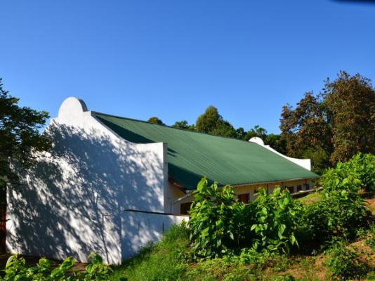 Mulberry Lane Suites & Tsanana Log Cabins - 244171