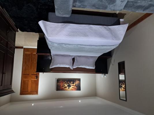 The Nugget Guest Lodge - 244234