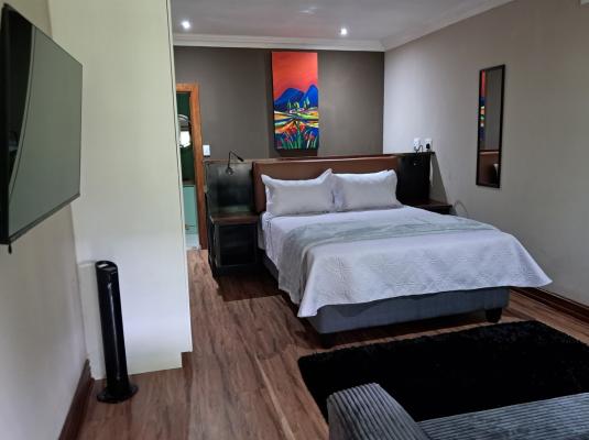 The Nugget Guest Lodge - 244238