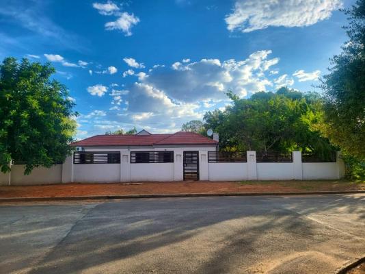 Ematolweni Guesthouse - 244243