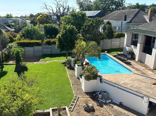 Lily's Lodge - 244386