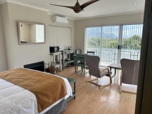 Lily's Lodge - 244413