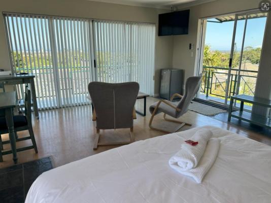 Lily's Lodge - 244415