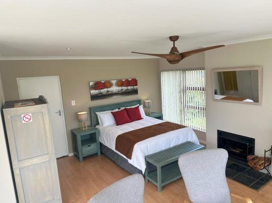 Lily's Lodge - 244417