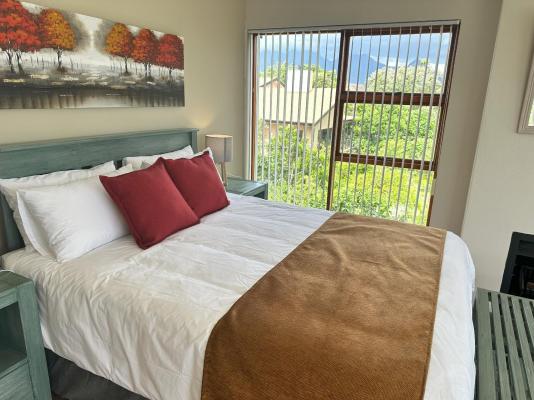 Lily's Lodge - 244422