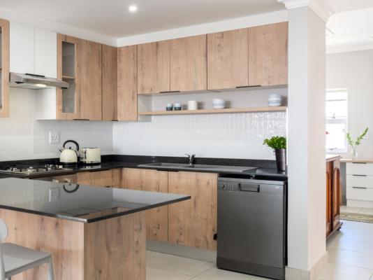 Harbour Club - 244451