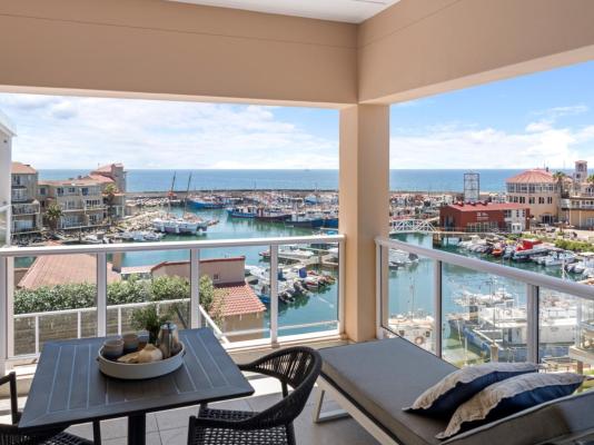 Harbour Club - 244467