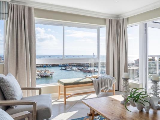 Harbour Club - 244477