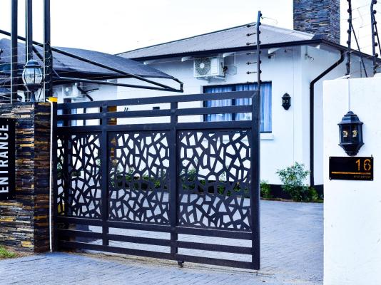 C'est La Vie Guest House - 244669