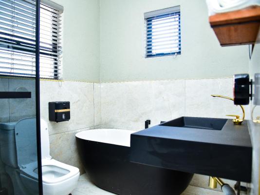 C'est La Vie Guest House - 244680