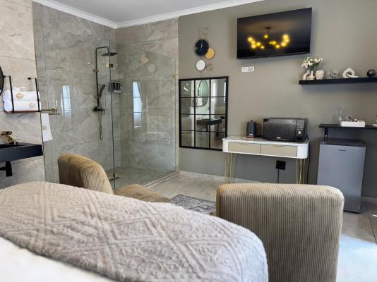 C'est La Vie Guest House - 244707