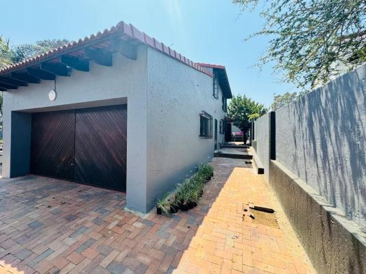 Villa Picasso - 244810