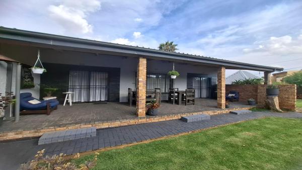 Villa Marais Guest House - 244865