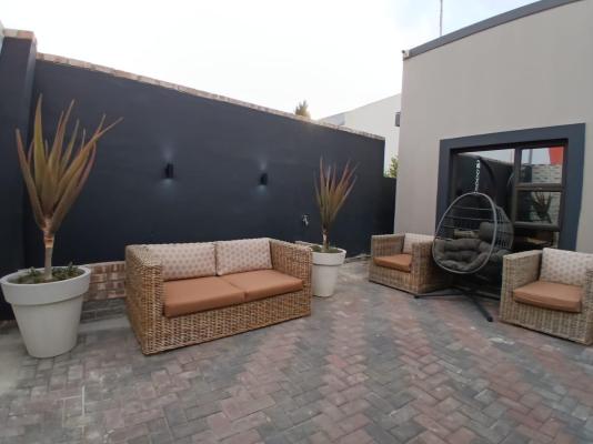 WOW Selfcatering, Tours & Transfers - 244881