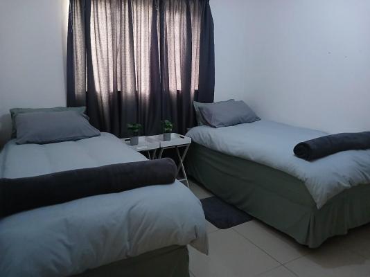 WOW Selfcatering, Tours & Transfers - 244900