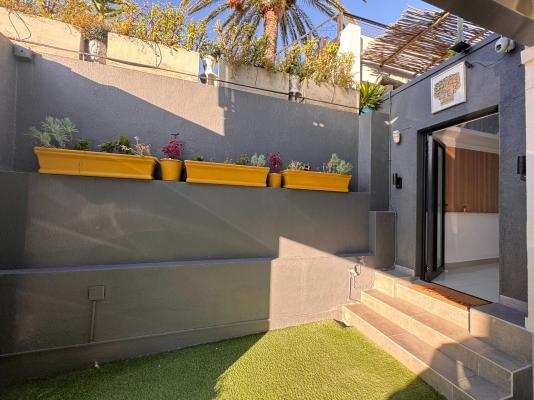 Urban Oasis Sea Point - 245157