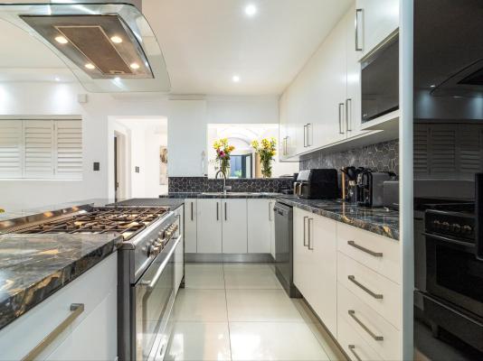 Urban Oasis Sea Point - 245169