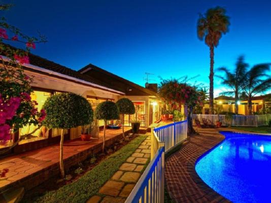 Bayside Guesthouse - 245610