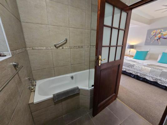 Bayside Guesthouse - 245655