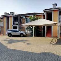 Uptown Apartments - Casalinga Villas - 245844