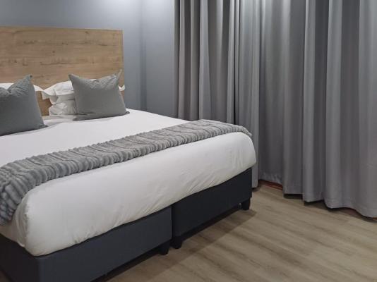 Uptown Apartments - Casalinga Villas - 245847