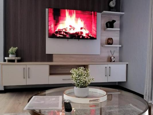 Uptown Apartments - Garden Pavillion - 245874